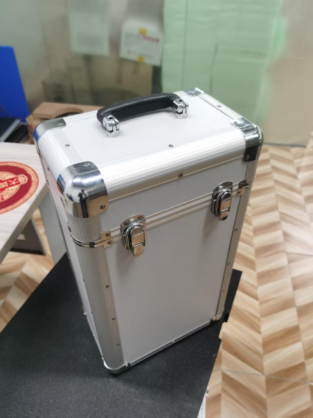 深圳机柜箱
